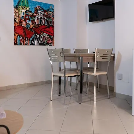 Note Al Massimo Maqueda Cozy Corner *